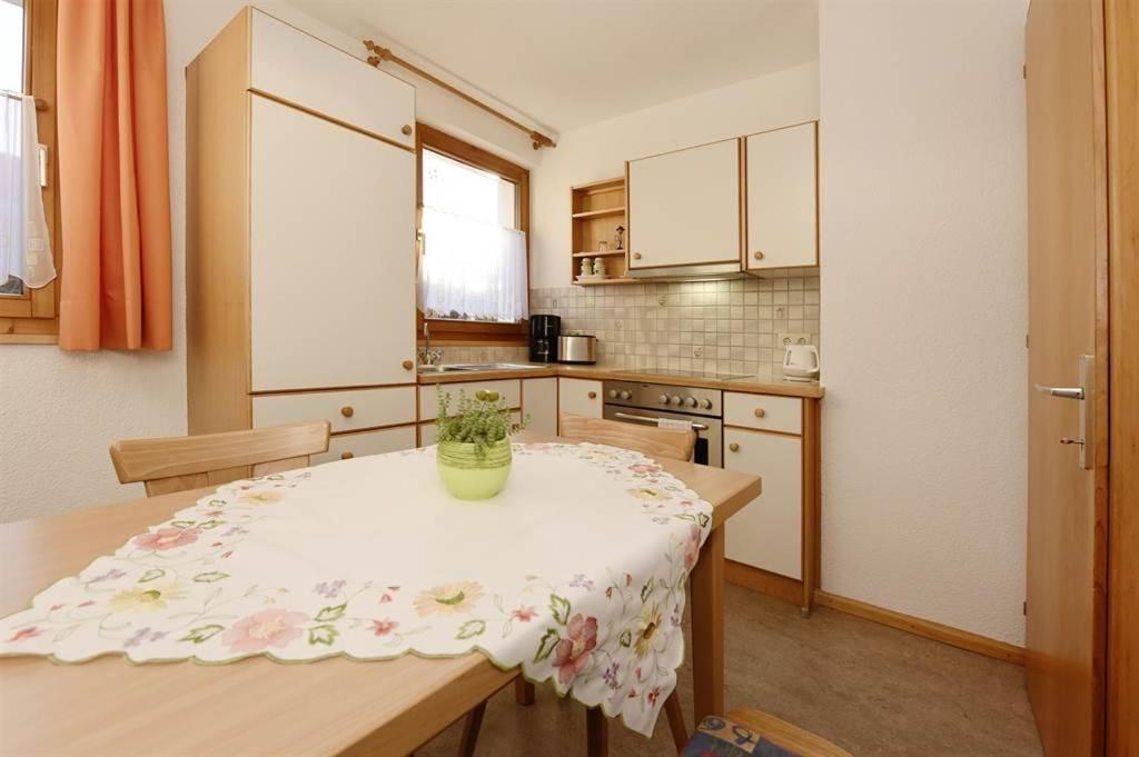 Ferienwohnung Bitschnau Ulrike Vandans Exteriör bild
