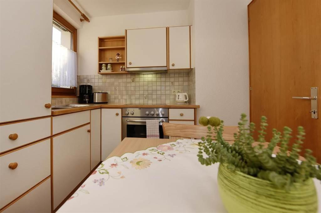 Ferienwohnung Bitschnau Ulrike Vandans Exteriör bild